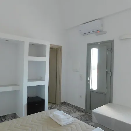Bed & Breakfast East