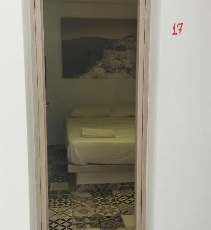 Bed & Breakfast East
